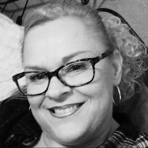 Meet your Posher, Tracy